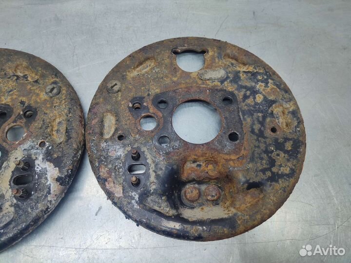 Щиток тормозного механизма Nissan Sunny FB15 2000г