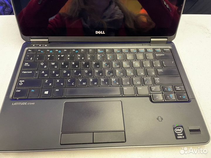 Ультрабук Dell Latitude E7240