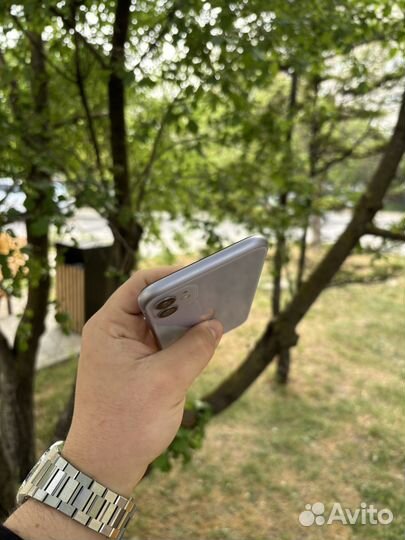 iPhone 11, 256 ГБ