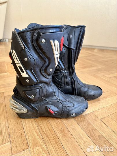 Мотоботы sidi