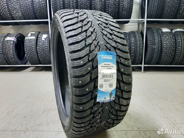 Nokian Tyres Hakkapeliitta 9 215/55 R17