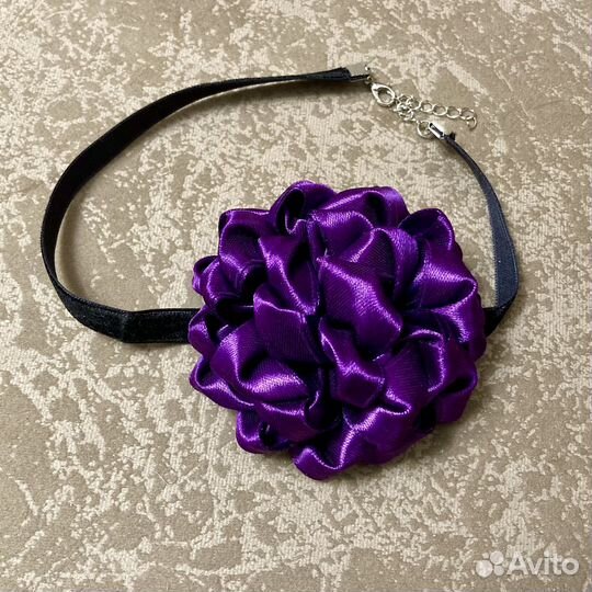 Чокеры -украшение на шею и броши