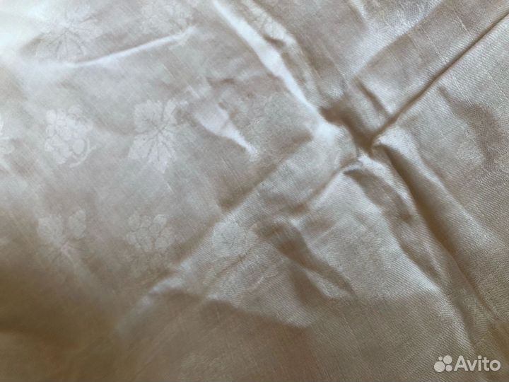 Белая льняная скатерть СССР