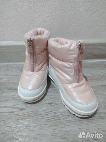 Сапожки для девочки