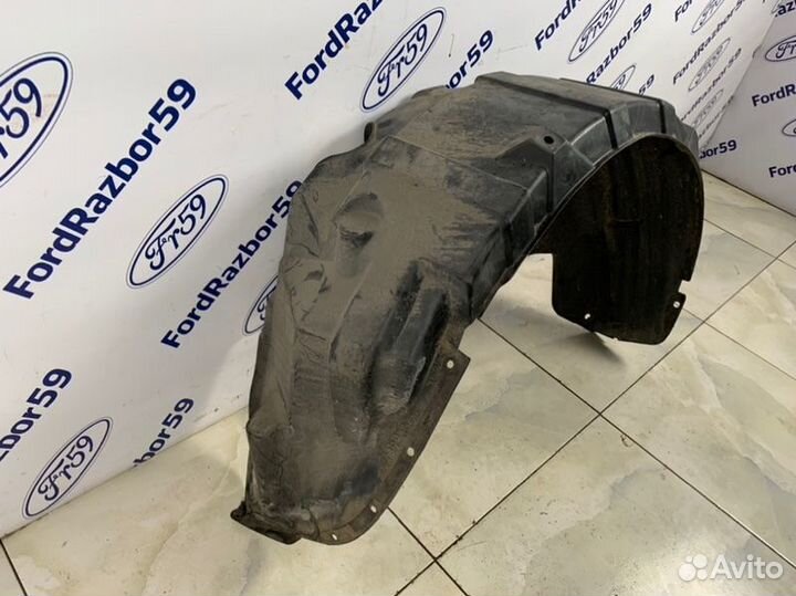 Подкрылок задний правый Suzuki Sx4 YA21S 1.6