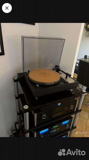 Виниловый проигрыватель пластинок