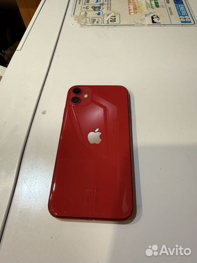 iPhone 11, 64 ГБ