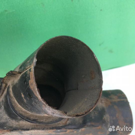 Корпус воздушного фильтра бмв Е30