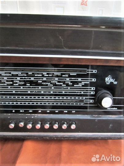 Радиола сетевая ламповая Урал-111