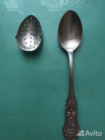 Продаю серебряную ложку-ситечко