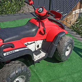 Детский квадроцикл Peg Perego Polaris 700