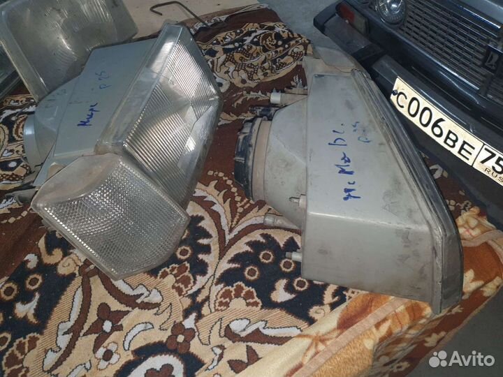 Фара с поворотником на рено 25