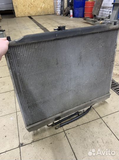 Радиатор pajero 4