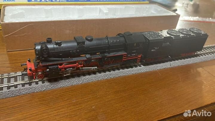 Паровоз BR-52