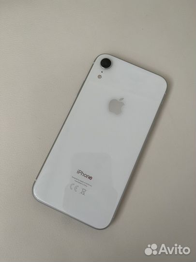 Телефон iPhone хр