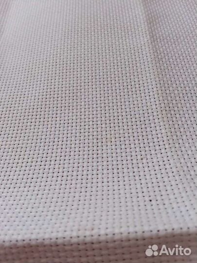 Отрезы канвы для вышивания крестиком самые разные