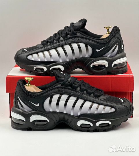 Кроссовки Nike Air Max Tailwind 4 Black / White