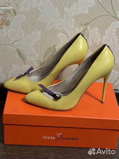 Туфли желтые кожанные 38