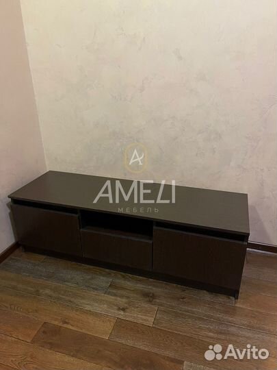 Тумба под телевизор