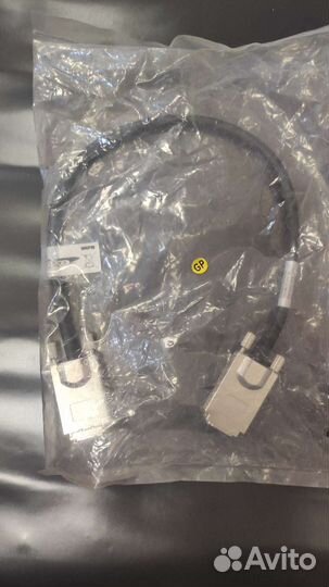 Кабель Extreme Networks Stacking 250084-00 rev.03