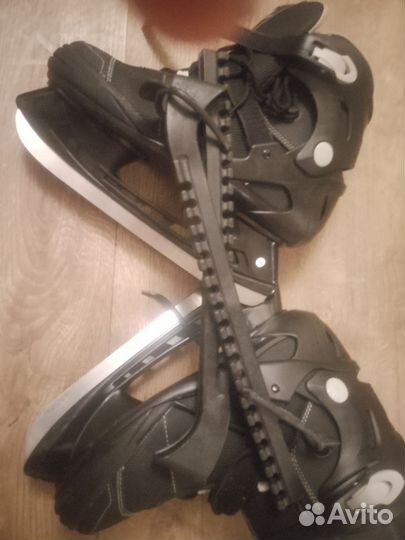 Коньки фигурные