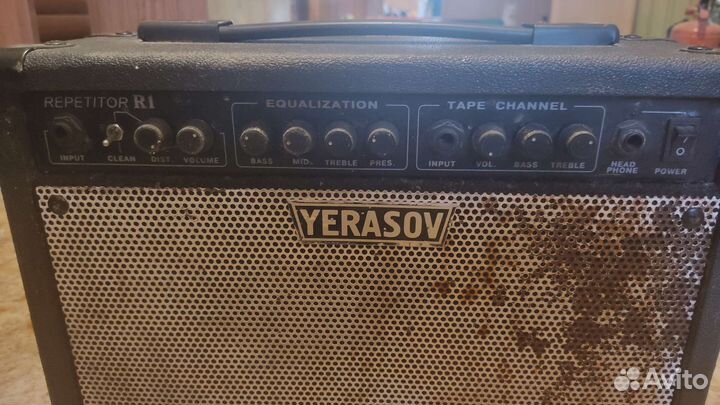 Гитарный комбоусилитель Yerasov R1-10W