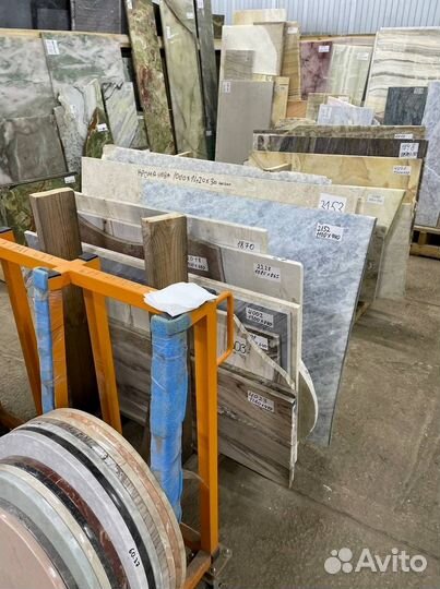 Мрамор гранит оникс
