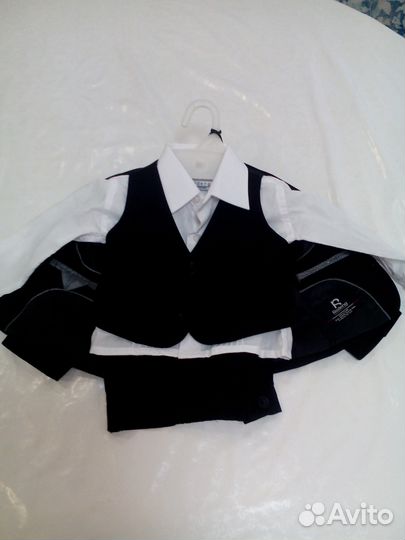 Кастюм тройка