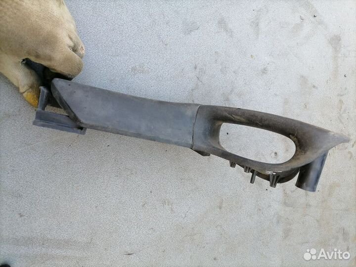 Ручка двери перед.внутр.прав. Volkswagen Golf III