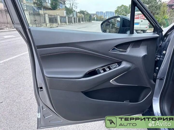 Chevrolet Orlando 1.4 AT, 2022, 8 000 км