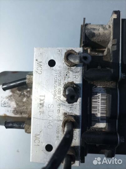 Блок abs Acura Mdx YD2 3.72010