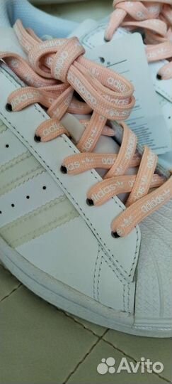 Кроссовки adidas