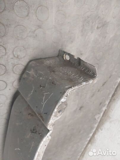 Крыло Ford Mondeo 3, 2003