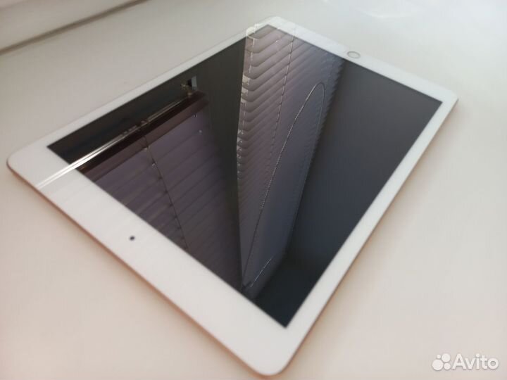Apple iPad 7-го поколения (2019) Rose Gold