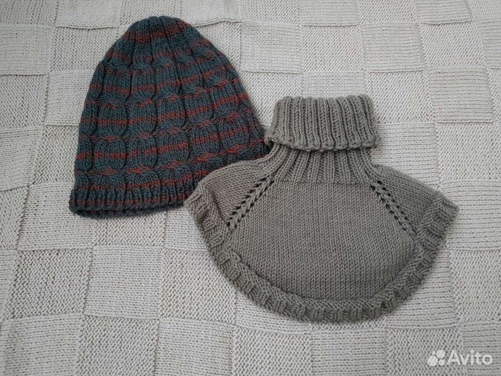 Шапка и манишка новая ручная работа 5-12 лет