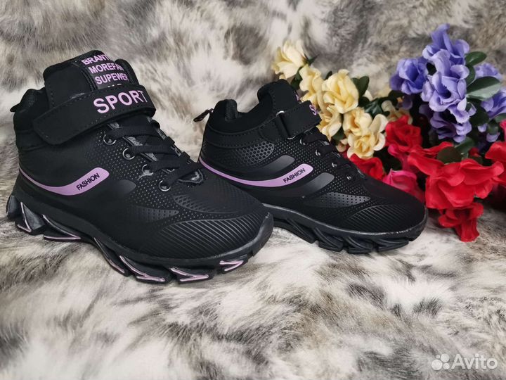 Детские ботинки