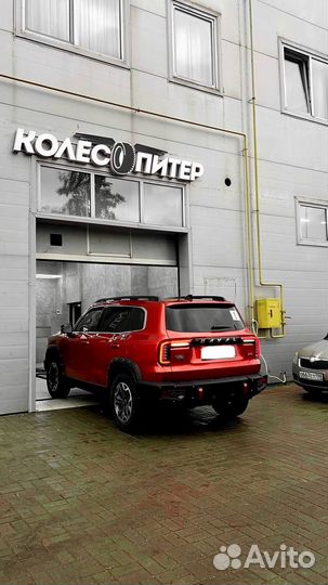 Yokohama Advan Sport V107 305/30 R21