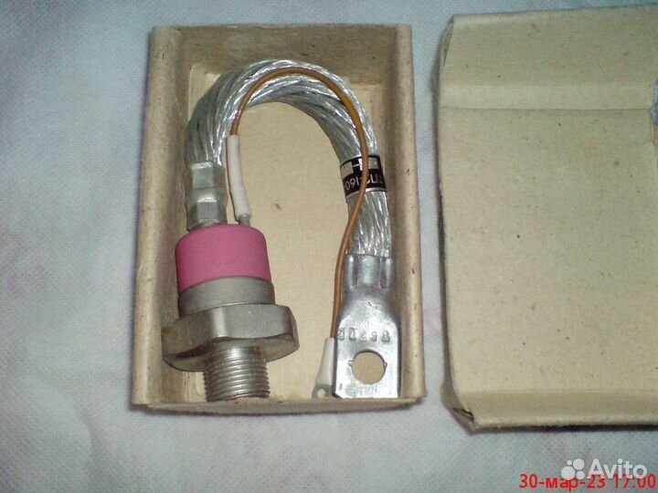 Тиристор силовой