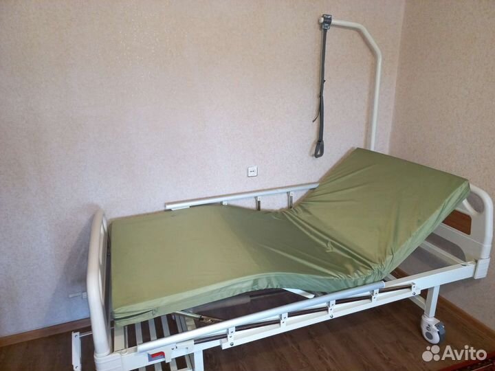 Кровать медицинская для лежачих больных