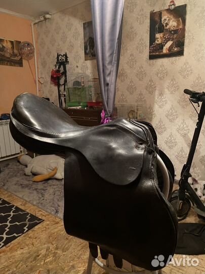 Седло для лошади