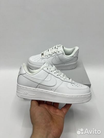 Nike Air Force 1 Low White