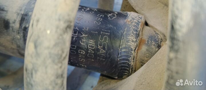 Задний амортизатор Ниссан wingroad