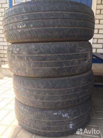 Bridgestone Ice Cruiser 7000 185/65 R15 T