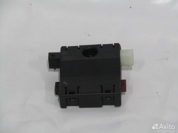 Усилитель антенны Bmw X5 E70 M57D30 2009