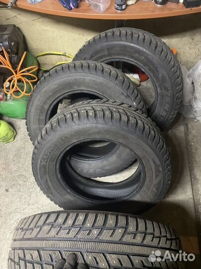 Kumho I'Zen KW22 215/65 R16