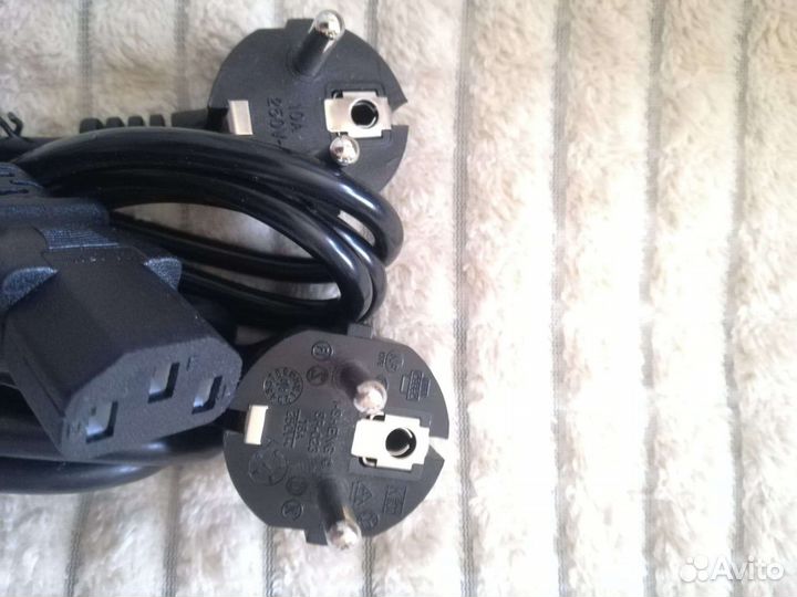 Сетевой кабель/кабель питания для компьютера