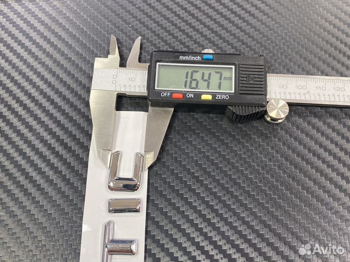 Эмблема на крышку багажника 4 Matic хром