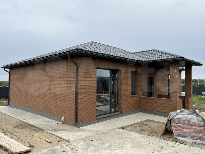 Дом 100 м² на участке 7 сот.