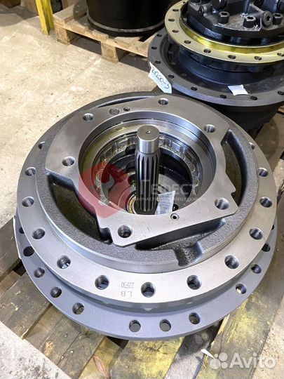 Бортовой редуктор Doosan DX300LCA 170401-00048B
