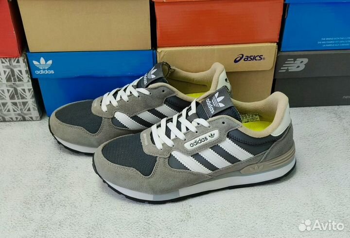 Кроссовки adidas ZX420